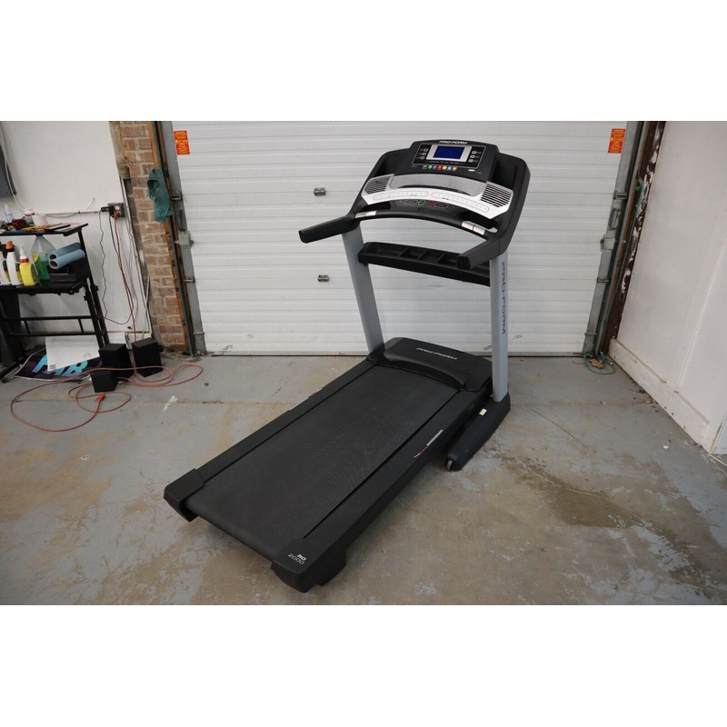 Used Proform Pro 2000 Heavy Duty Folding Treadmill For Home Gym